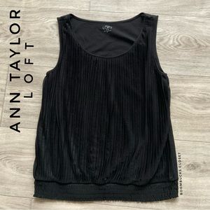Ann Taylor Loft Pleated Classic tank Sleeveless top, Black Size Medium Petit